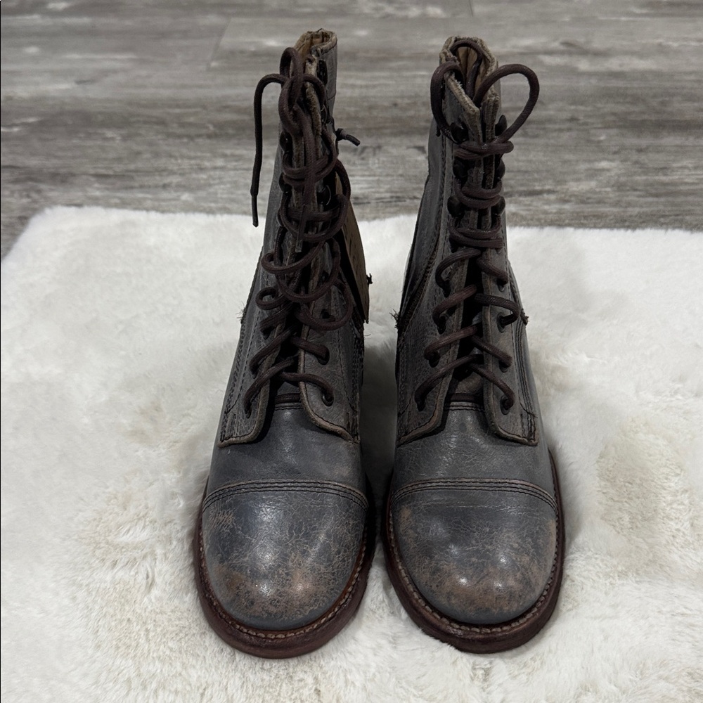 BED|STU Distressed Gray Leather Heeled Boots - Picture 9 of 13